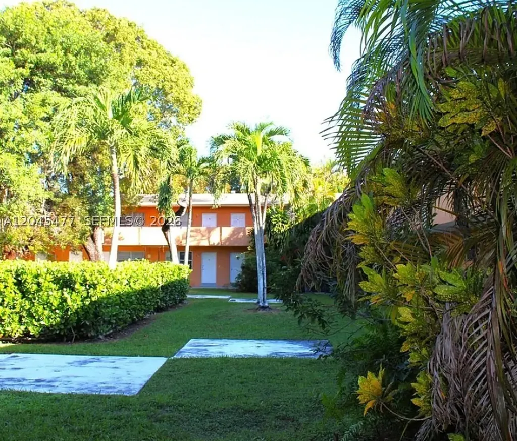 9760 SW 184th Street Cutler Bay FL 33157