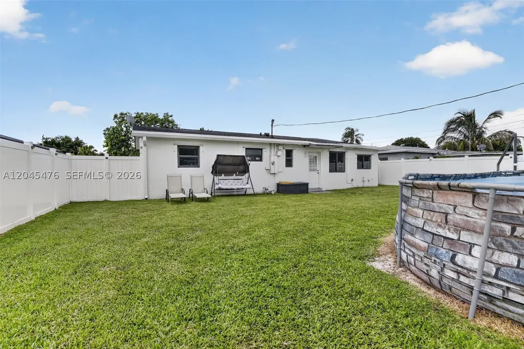 7331 Garfield Street Hollywood FL 33024