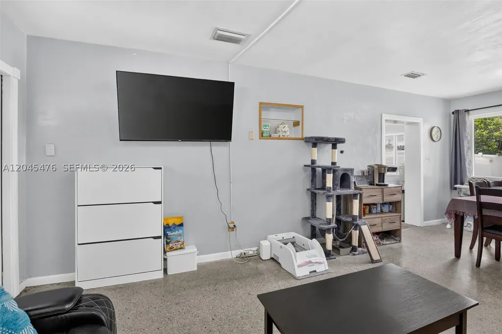 7331 Garfield Street Hollywood FL 33024