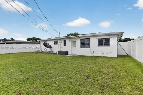 7331 Garfield Street Hollywood FL 33024