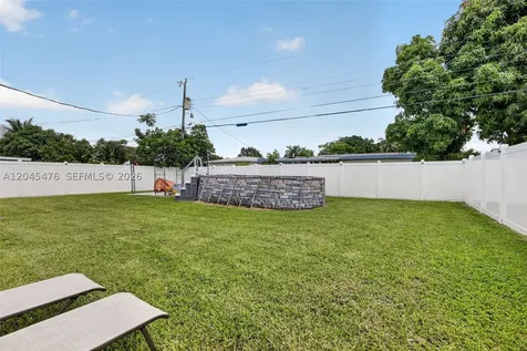 7331 Garfield Street Hollywood FL 33024