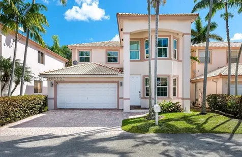 208 SE 15th Street Dania Beach FL 33004