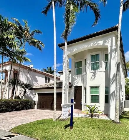 208 SE 15th Street Dania Beach FL 33004