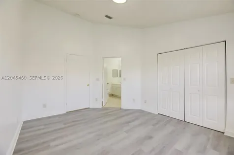 728 SW 122nd Avenue Pembroke Pines FL 33025