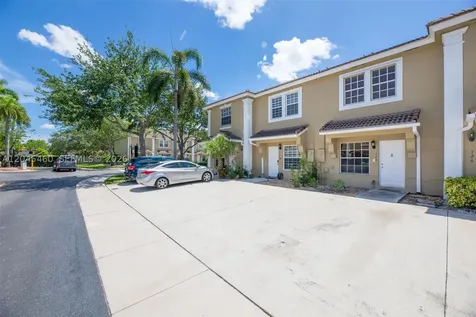728 SW 122nd Avenue Pembroke Pines FL 33025