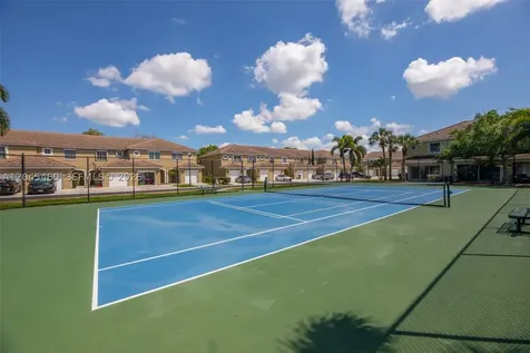 728 SW 122nd Avenue Pembroke Pines FL 33025