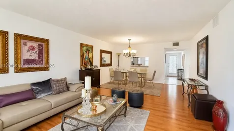 1151 SW 128th Terrace Pembroke Pines FL 33027