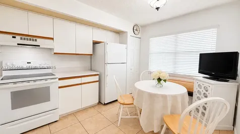Pembroke Pines FL 33027
