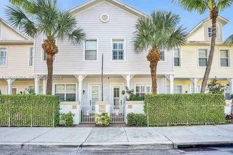 602 S Federal Highway Lake Worth FL 33460