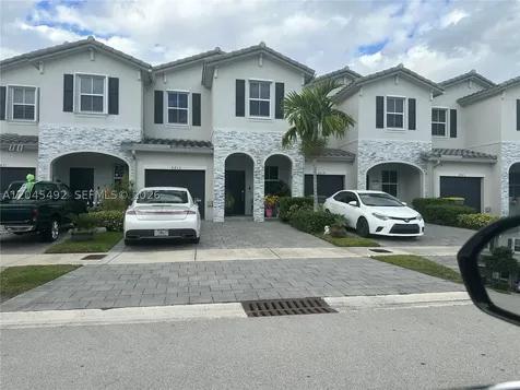 2615 SE 12th Street Homestead FL 33035