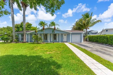 12061 SW 119th Street Miami FL 33186