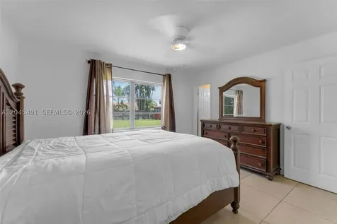 12061 SW 119th Street Miami FL 33186