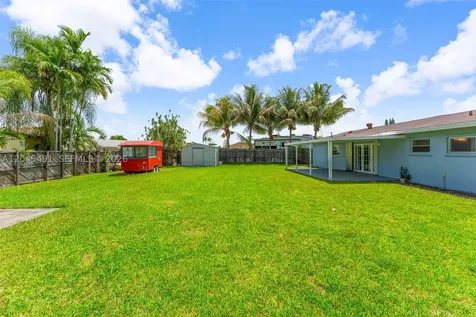 12061 SW 119th Street Miami FL 33186