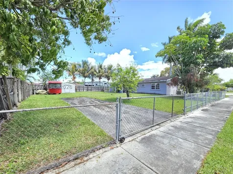 12061 SW 119th Street Miami FL 33186