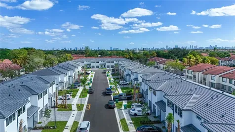 5125 SW 37th Street Pembroke Park FL 33023