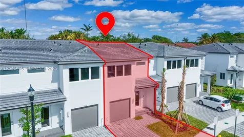 5125 SW 37th Street Pembroke Park FL 33023