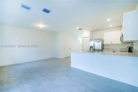 5125 SW 37th Street Pembroke Park FL 33023