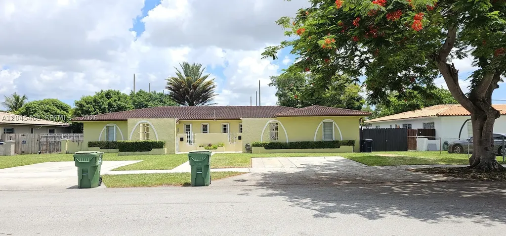 9721 SW 37th Terrace Miami FL 33165