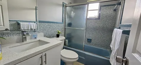 9721 SW 37th Terrace Miami FL 33165