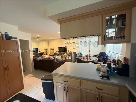 2862 SW 38 Avenue Miami FL 33134