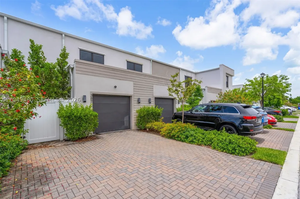 387 NW 17th Street Fort Lauderdale FL 33311