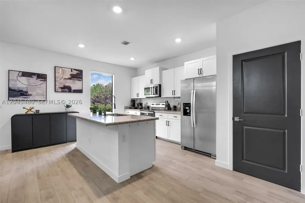 387 NW 17th Street Fort Lauderdale FL 33311
