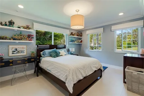 6700 SW 117th Street Pinecrest FL 33156