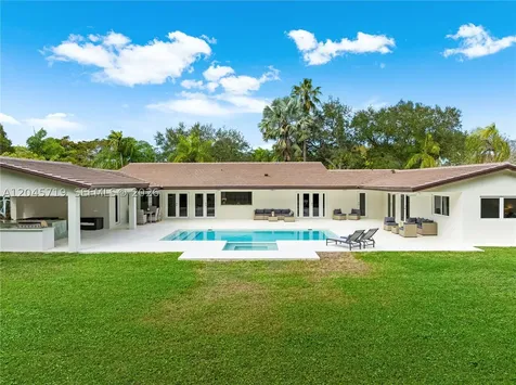 6700 SW 117th Street Pinecrest FL 33156