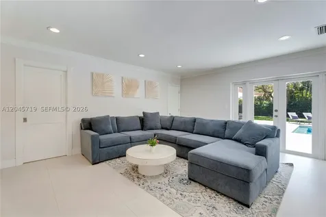 6700 SW 117th Street Pinecrest FL 33156