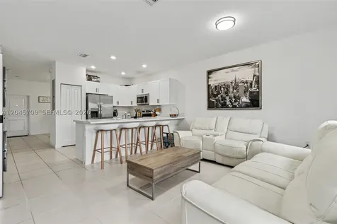 18102 SW 148th Road Miami FL 33187
