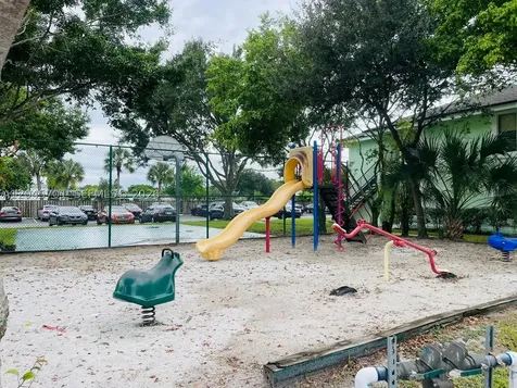 8787 NW 39th Street Sunrise FL 33351