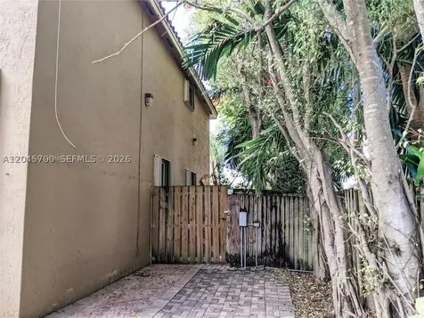 8853 SW 108th Place Miami FL 33176