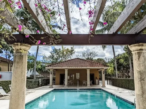 8853 SW 108th Place Miami FL 33176