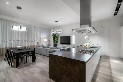 4701 N Meridian Avenue Miami Beach FL 33140