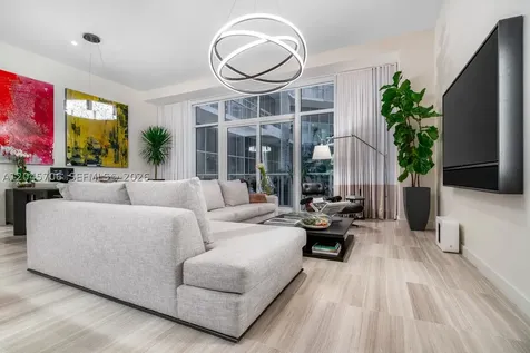 4701 N Meridian Avenue Miami Beach FL 33140