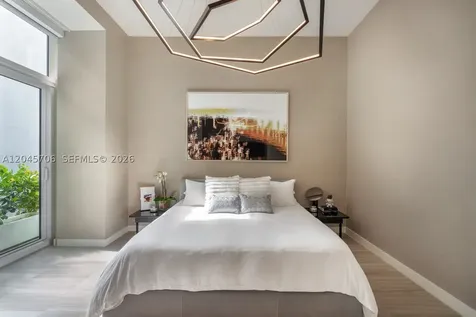 4701 N Meridian Avenue Miami Beach FL 33140