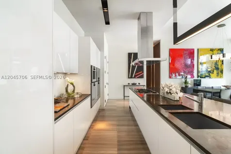 4701 N Meridian Avenue Miami Beach FL 33140