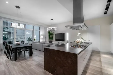4701 N Meridian Avenue Miami Beach FL 33140