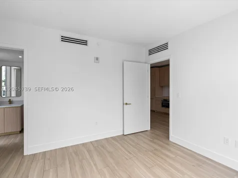90 NE 32nd Street Miami FL 33137