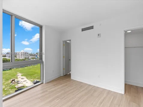 90 NE 32nd Street Miami FL 33137