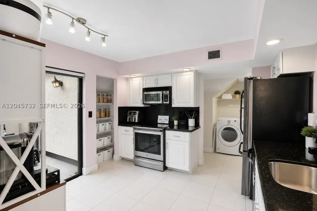 7758 La Mirada Drive Boca Raton FL 33433