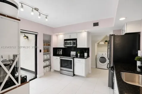 7758 La Mirada Drive Boca Raton FL 33433