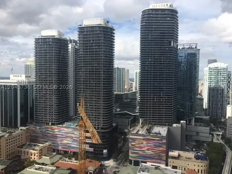 Miami FL 33131