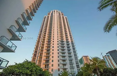 Miami FL 33131