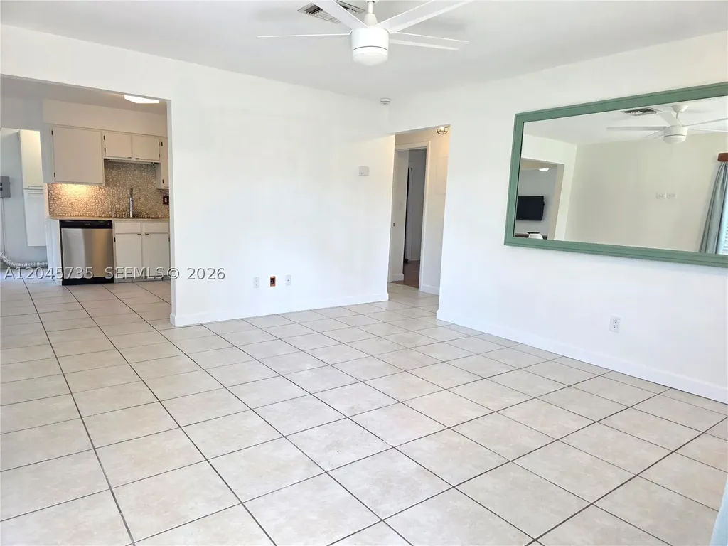 2111 N 26th Avenue Hollywood FL 33020