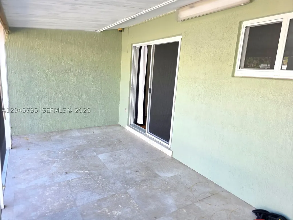 2111 N 26th Avenue Hollywood FL 33020