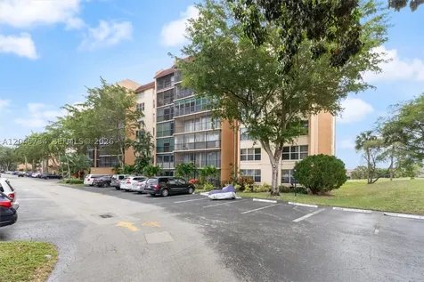 3771 Environ Boulevard Lauderhill FL 33319