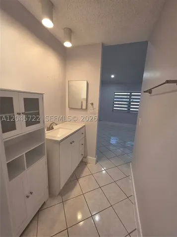 6119 NW 171st Street Hialeah FL 33015