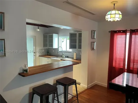 2112 SW 60th Court Miami FL 33155