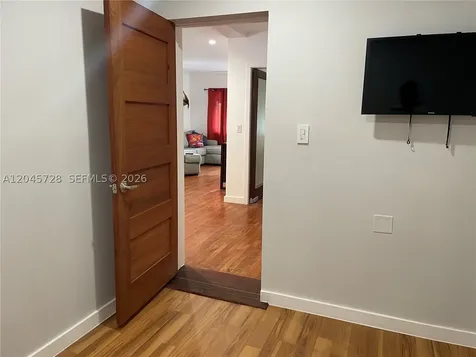 2112 SW 60th Court Miami FL 33155